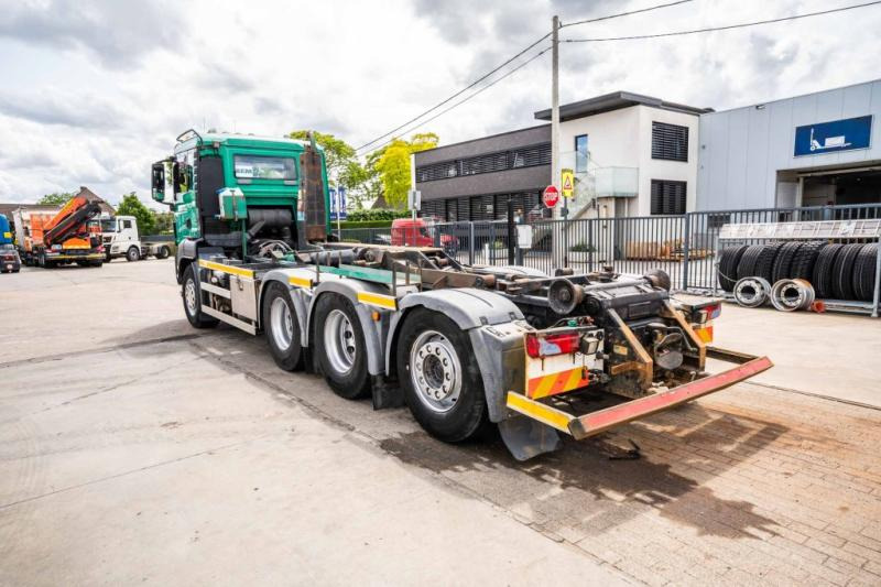 MAN TGS 35.440 BL 8x4-4 - Horgos rakodó teherautó: 5 kép. MAN TGS 35.440 BL 8x4-4 - Horgos rakodó teherautó: 5 kép.