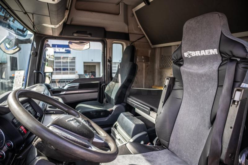 MAN TGX 25.440 LL - HIAB 122 PRO lízing MAN TGX 25.440 LL - HIAB 122 PRO: 9 kép.