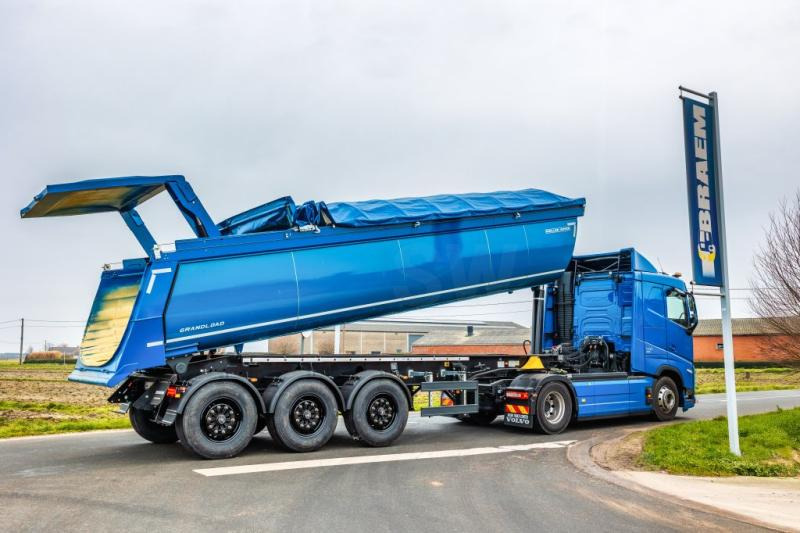 Meiller GEISOLEERD- 28M3-NIEUW ! - Félpótkocsi billenőplatós: 1 kép. Meiller GEISOLEERD- 28M3-NIEUW ! - Félpótkocsi billenőplatós: 1 kép.