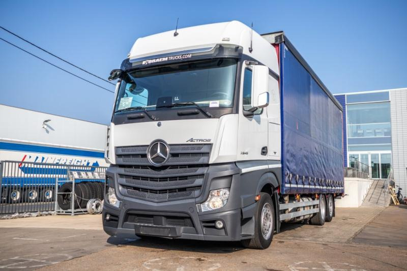 Mercedes ACTROS 2645 L - Ponyvás teherautó: 5 kép. Mercedes ACTROS 2645 L - Ponyvás teherautó: 5 kép.