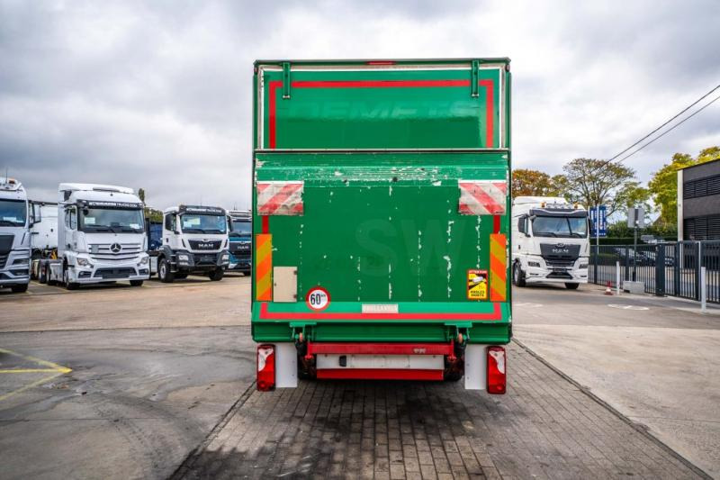 Mercedes SPRINTER 516 CDI - Furgon: 5 kép. Mercedes SPRINTER 516 CDI - Furgon: 5 kép.