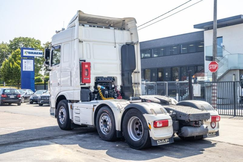 DAF XF 460-6X2-315 000 KM+ ADR - Nyergesvontató: 4 kép. DAF XF 460-6X2-315 000 KM+ ADR - Nyergesvontató: 4 kép.
