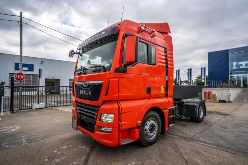MAN TGX 18.470 XLX BLS - Nyergesvontató: 1 kép. MAN TGX 18.470 XLX BLS - Nyergesvontató: 1 kép.