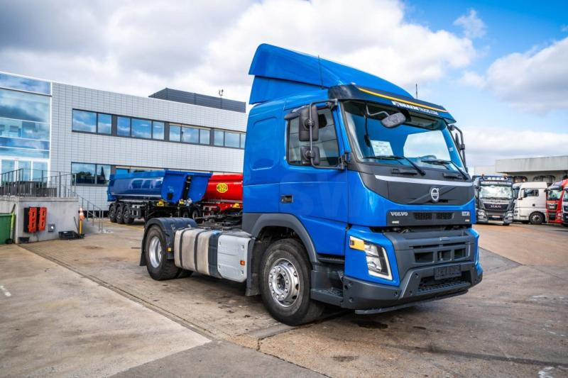 Volvo FMX 420+KIPHYDR. - Nyergesvontató: 2 kép. Volvo FMX 420+KIPHYDR. - Nyergesvontató: 2 kép.