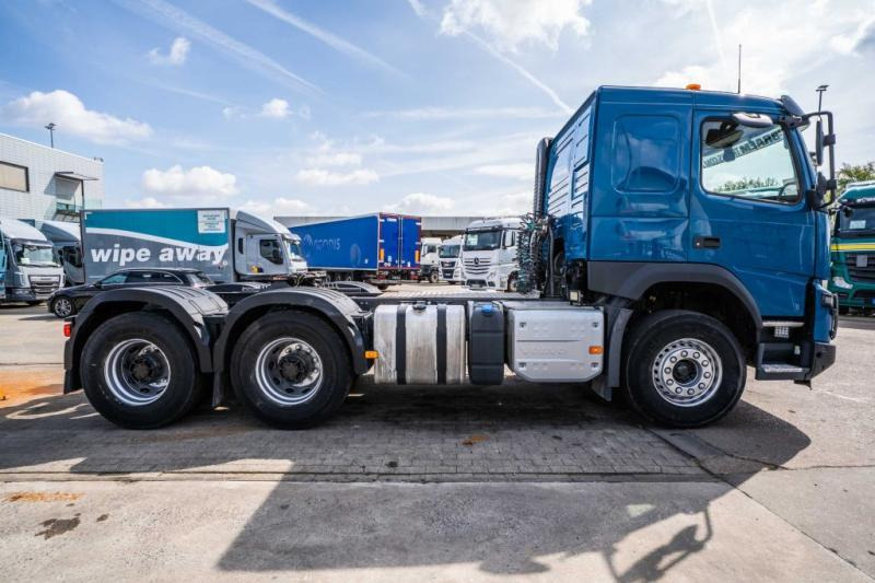 Volvo FMX 460-6x4 - Nyergesvontató: 3 kép. Volvo FMX 460-6x4 - Nyergesvontató: 3 kép.