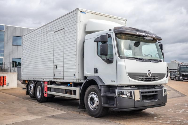 Renault PREMIUM 340 DXI-6X2 - Dobozos felépítményű teherautó: 2 kép. Renault PREMIUM 340 DXI-6X2 - Dobozos felépítményű teherautó: 2 kép.