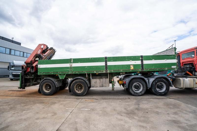 Royen CRANE/KRAAN HMF 2820 K6 - Platós félpótkocsi: 3 kép. Royen CRANE/KRAAN HMF 2820 K6 - Platós félpótkocsi: 3 kép.