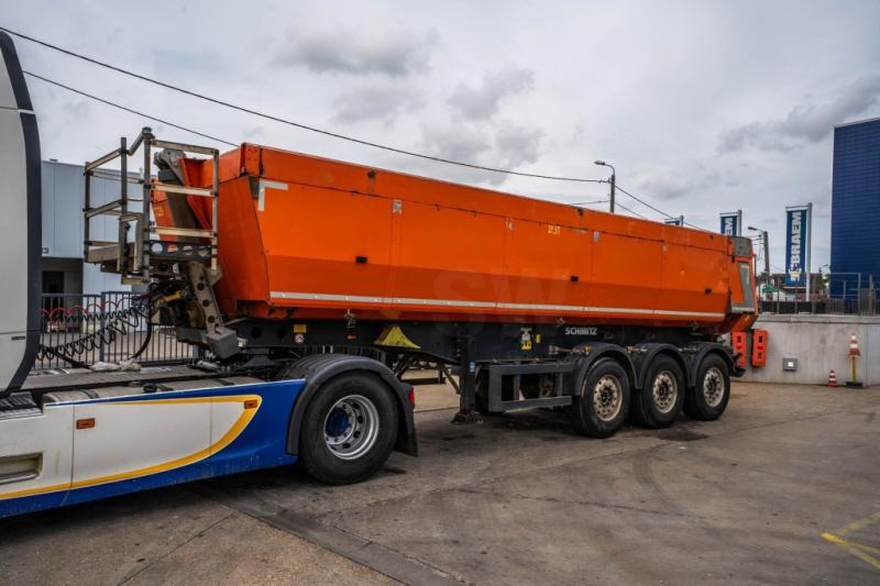 Schmitz SGF-S3-GEISOLEERDE KIPPER-27m3 - Félpótkocsi billenőplatós: 1 kép. Schmitz SGF-S3-GEISOLEERDE KIPPER-27m3 - Félpótkocsi billenőplatós: 1 kép.