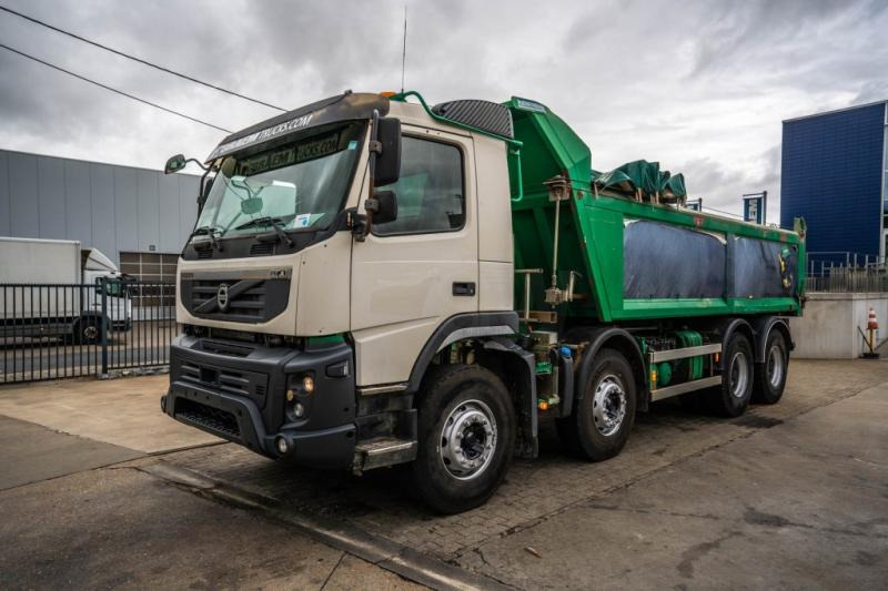 Volvo FMX 420 -8x4 - Billenőplatós teherautó: 1 kép. Volvo FMX 420 -8x4 - Billenőplatós teherautó: 1 kép.