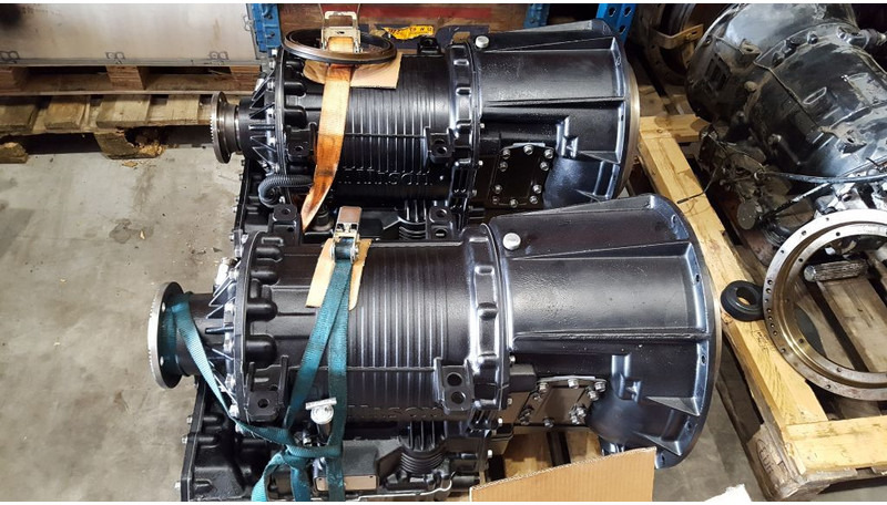 Allison MD, 3000, AT545,MT643 - Sebességváltó: 3 kép. Allison MD, 3000, AT545,MT643 - Sebességváltó: 3 kép.