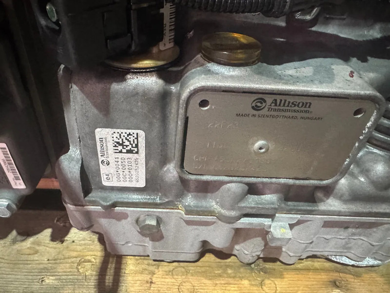 Mercedes-Benz Allison 3200TIDB R - Sebességváltó: 3 kép. Mercedes-Benz Allison 3200TIDB R - Sebességváltó: 3 kép.