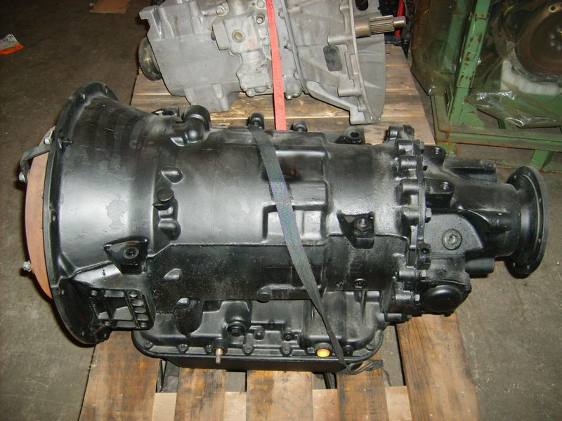Terberg Allison MD3000., MD3060, MT643, ZF 6WG211 - Sebességváltó - Anyagmozgató gép: 2 kép. Terberg Allison MD3000., MD3060, MT643, ZF 6WG211 - Sebességváltó - Anyagmozgató gép: 2 kép.