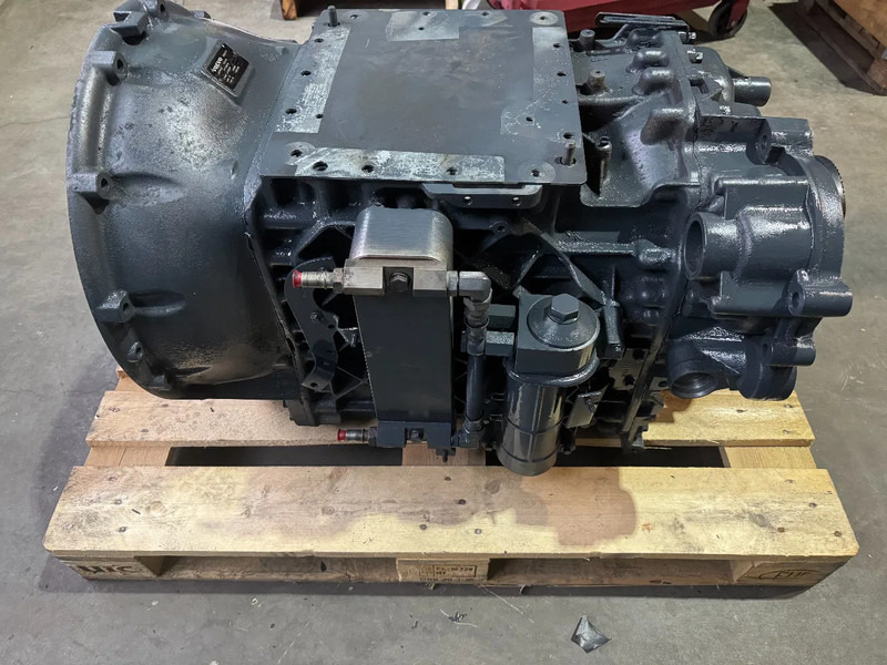 Volvo AT2612E, AT2612F,ATO3112F, AT2612D - Sebességváltó: 1 kép. Volvo AT2612E, AT2612F,ATO3112F, AT2612D - Sebességváltó: 1 kép.