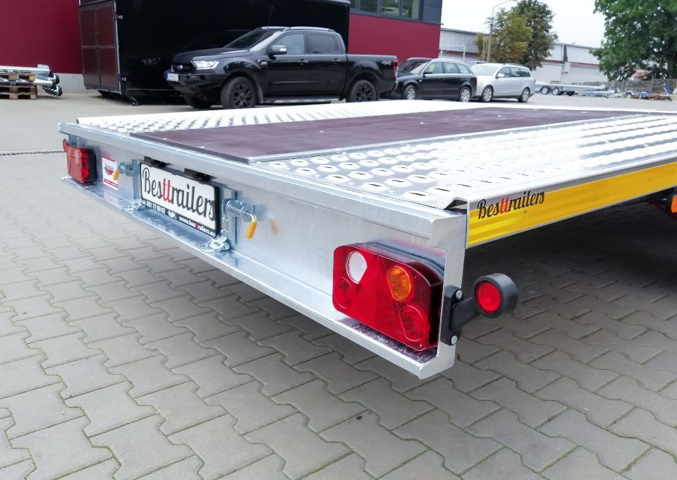 Besttrailers REBEL (JUPITER) - Pótkocsi autószállító: 4 kép. Besttrailers REBEL (JUPITER) - Pótkocsi autószállító: 4 kép.