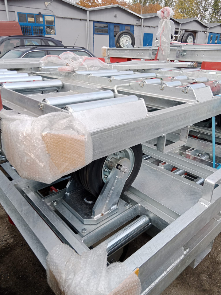 SUPU 7t pallet dolly PD2008 - Repülőtéri jármű: 5 kép. SUPU 7t pallet dolly PD2008 - Repülőtéri jármű: 5 kép.