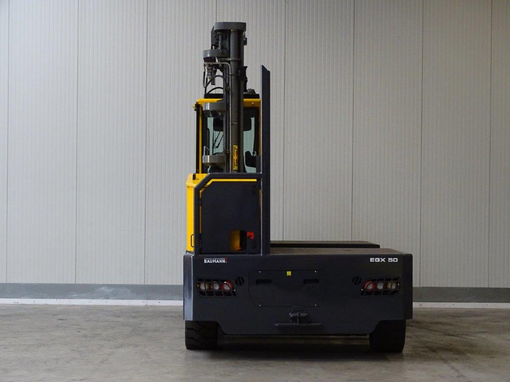Baumann EGX50/14/75TR - TRIPLEX - Oldalrakodó targoncá: 5 kép. Baumann EGX50/14/75TR - TRIPLEX - Oldalrakodó targoncá: 5 kép.