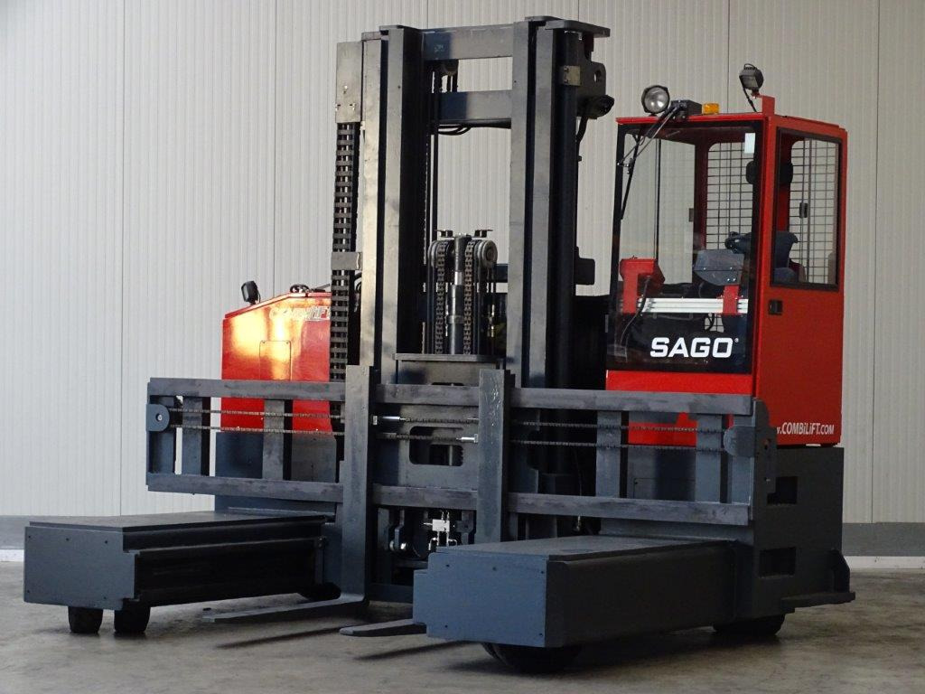 Combilift ESL5067 - REIFEN SE -TRIPLEX - Négyutas tolóoszlopos targoncá: 3 kép. Combilift ESL5067 - REIFEN SE -TRIPLEX - Négyutas tolóoszlopos targoncá: 3 kép.