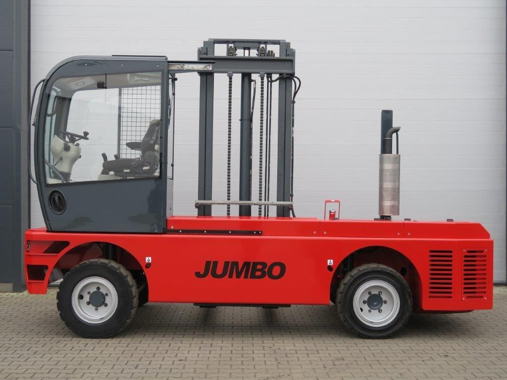 Jumbo JDQ50/14/42 - Oldalrakodó targoncá: 1 kép. Jumbo JDQ50/14/42 - Oldalrakodó targoncá: 1 kép.