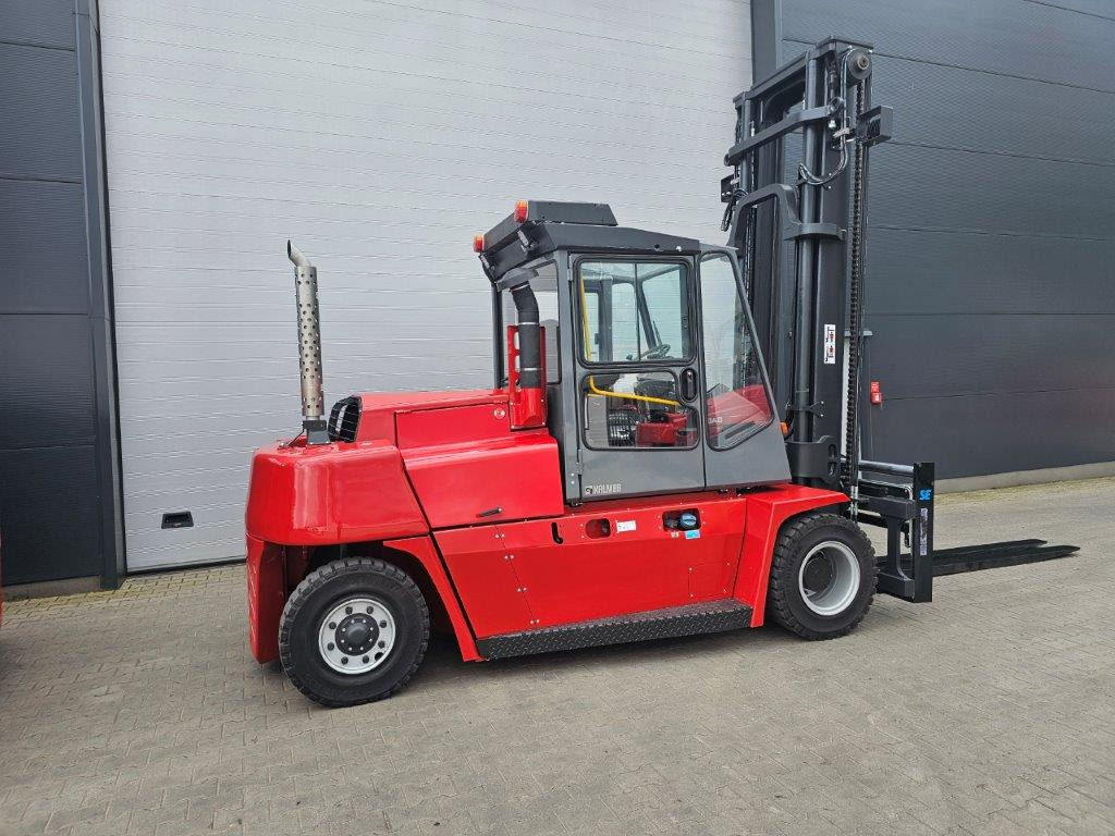 Kalmar DCF80-9 - Dízel targonca: 3 kép. Kalmar DCF80-9 - Dízel targonca: 3 kép.