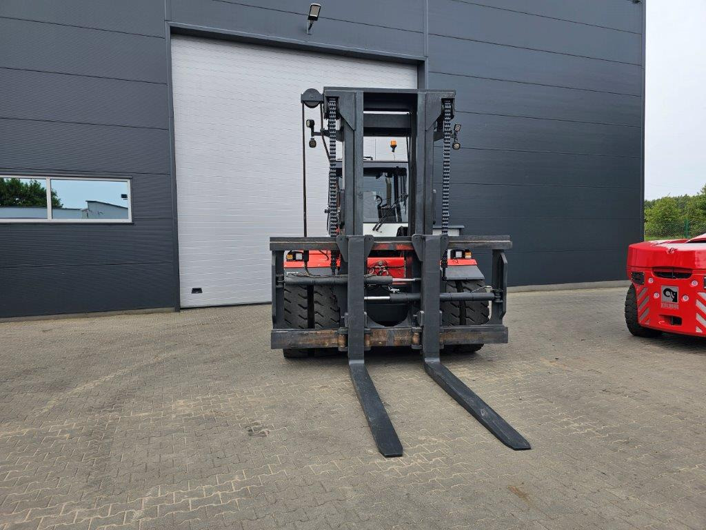 Konecranes SMV 20-1200B - NEU MOTOR UND GETRIEBE - Dízel targonca: 4 kép. Konecranes SMV 20-1200B - NEU MOTOR UND GETRIEBE - Dízel targonca: 4 kép.