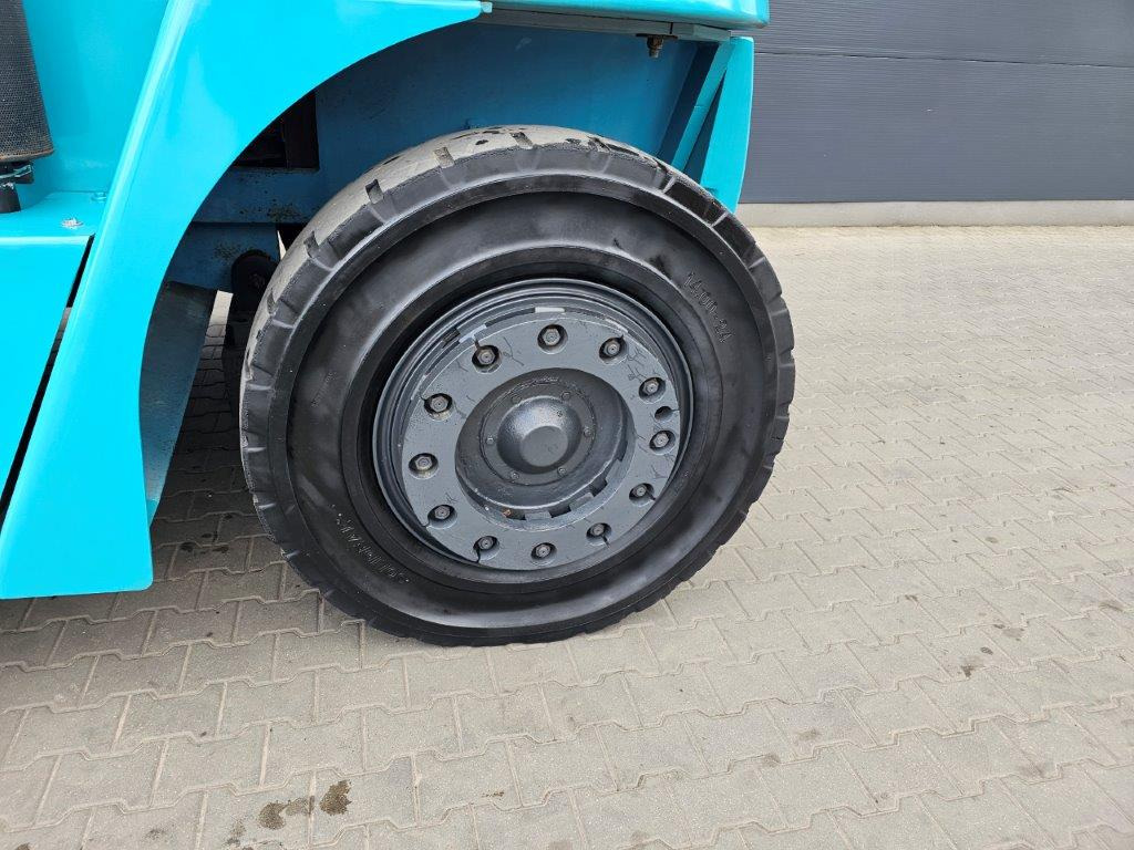 SMV SL20-1200A - Konténer targoncá: 2 kép. SMV SL20-1200A - Konténer targoncá: 2 kép.
