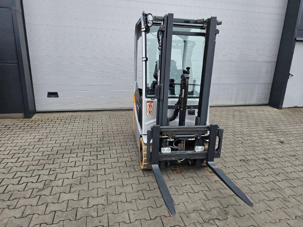 Still RX50-16 - Elektromos targonca: 3 kép. Still RX50-16 - Elektromos targonca: 3 kép.