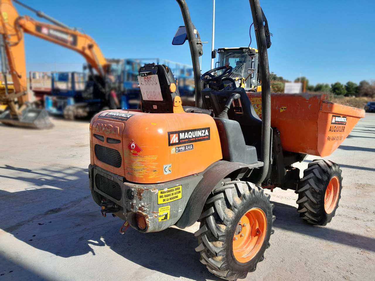 AUSA D150AHA - Minidömper: 4 kép. AUSA D150AHA - Minidömper: 4 kép.