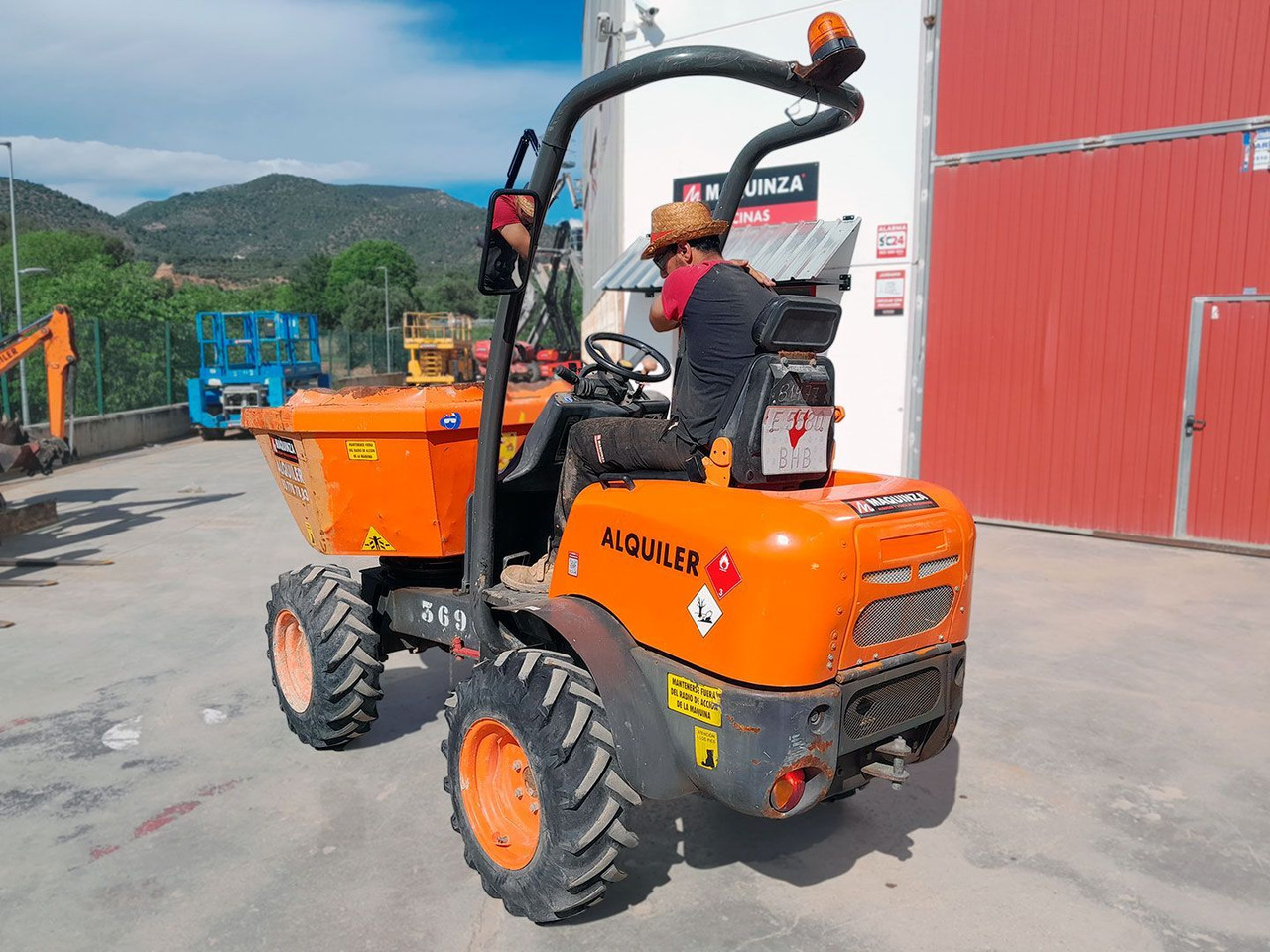 AUSA D150AHG - Minidömper: 5 kép. AUSA D150AHG - Minidömper: 5 kép.