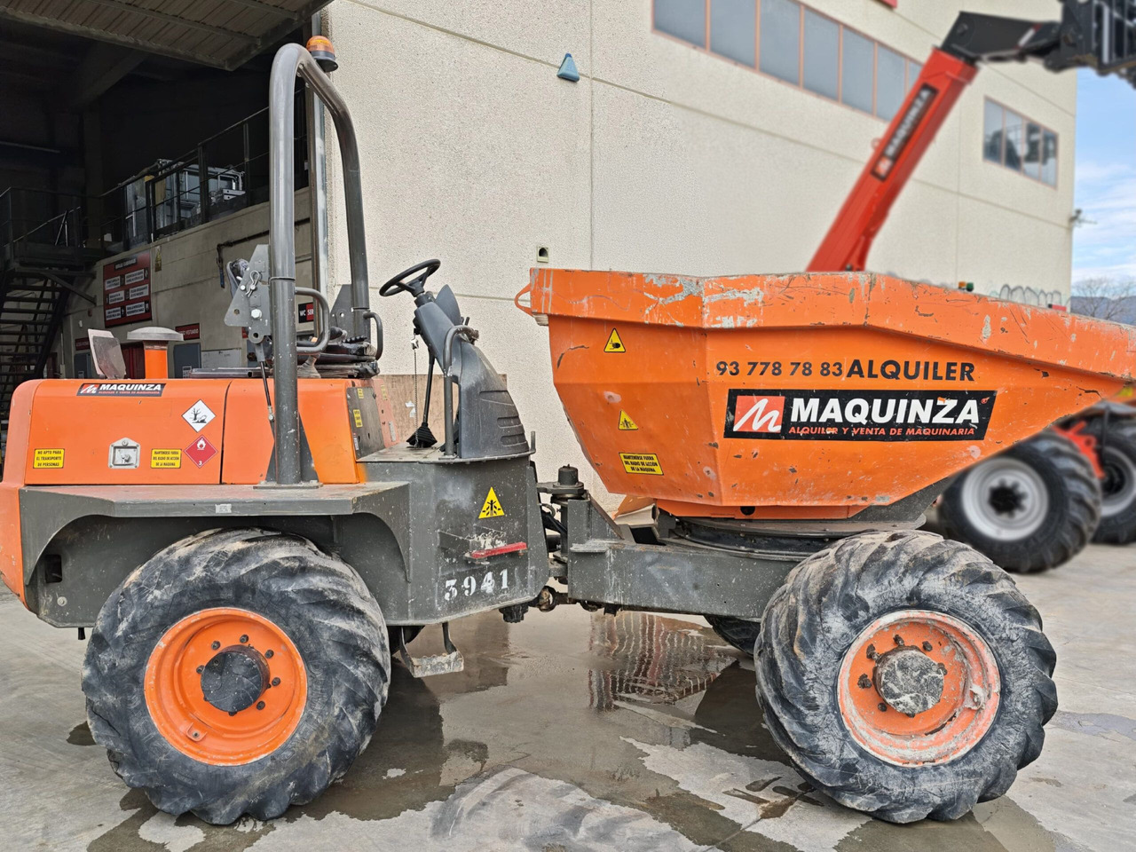 AUSA D600APG - Minidömper: 2 kép. AUSA D600APG - Minidömper: 2 kép.