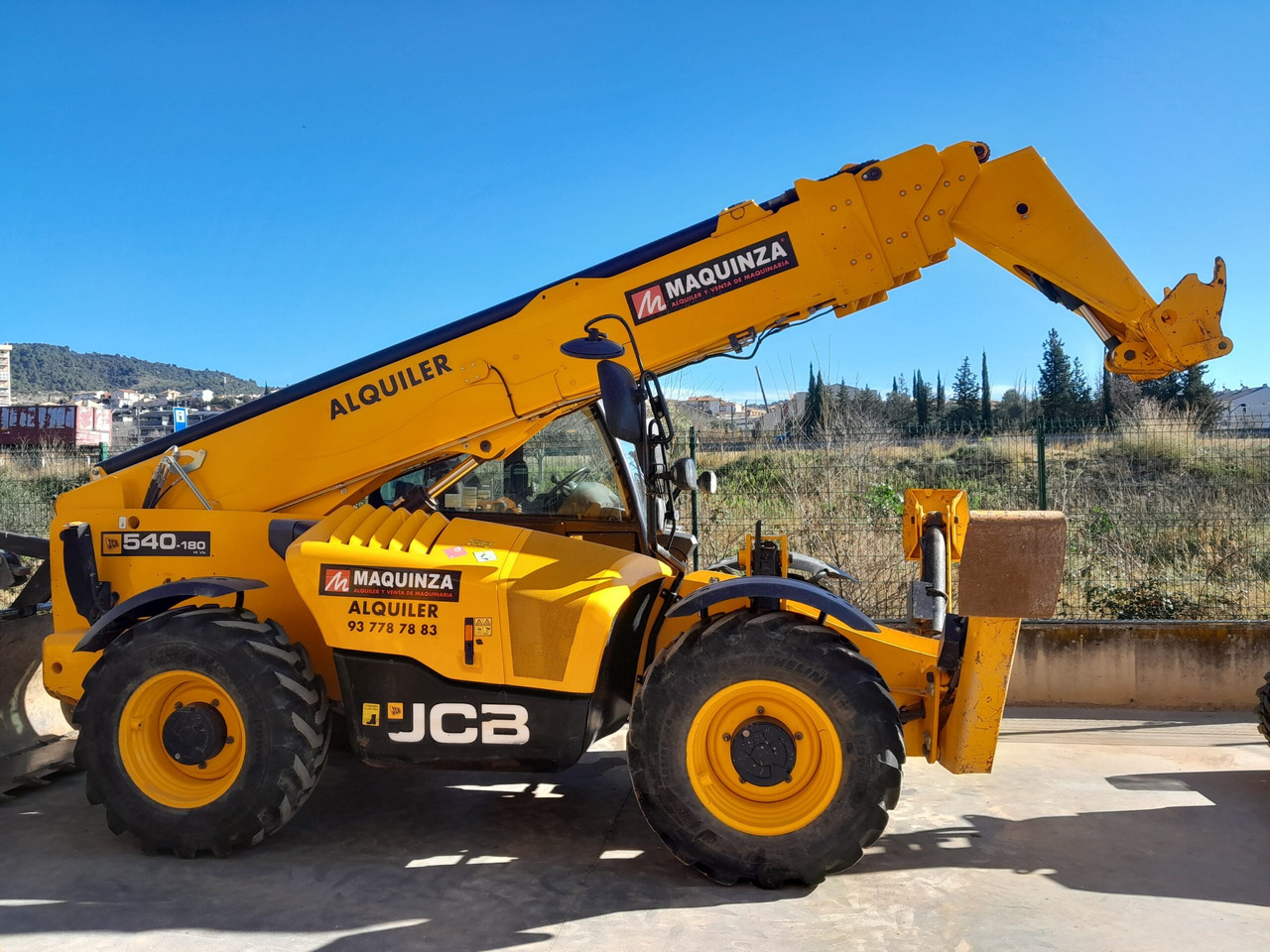 JCB 540.180 - Teleszkópos rakodó: 1 kép. JCB 540.180 - Teleszkópos rakodó: 1 kép.