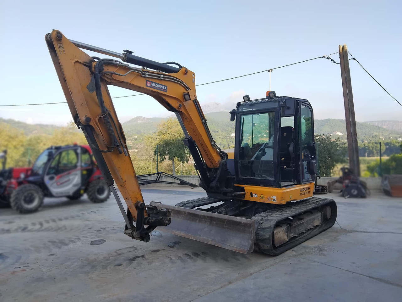 JCB 85Z - Minikotró: 5 kép. JCB 85Z - Minikotró: 5 kép.