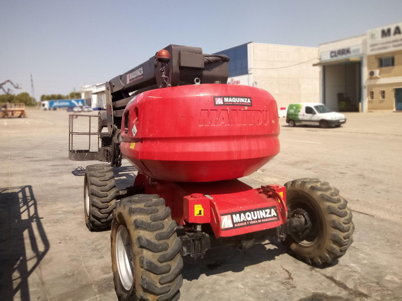 MANITOU 160ATJ EJE OSCILANTE - Személyemelő: 5 kép. MANITOU 160ATJ EJE OSCILANTE - Személyemelő: 5 kép.
