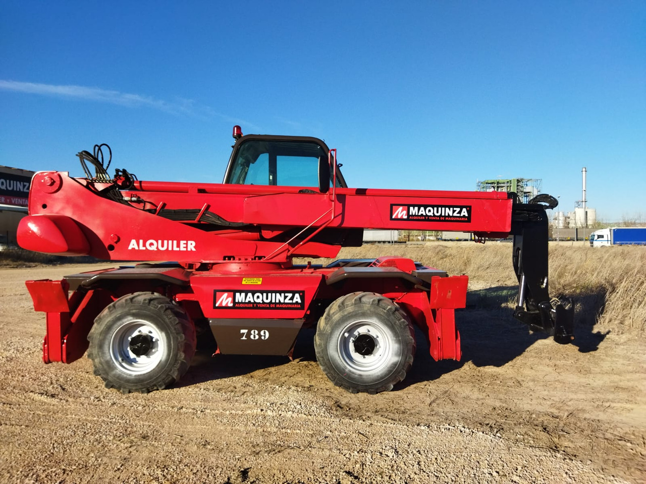 MANITOU MRT1635 - Teleszkópos rakodó: 5 kép. MANITOU MRT1635 - Teleszkópos rakodó: 5 kép.