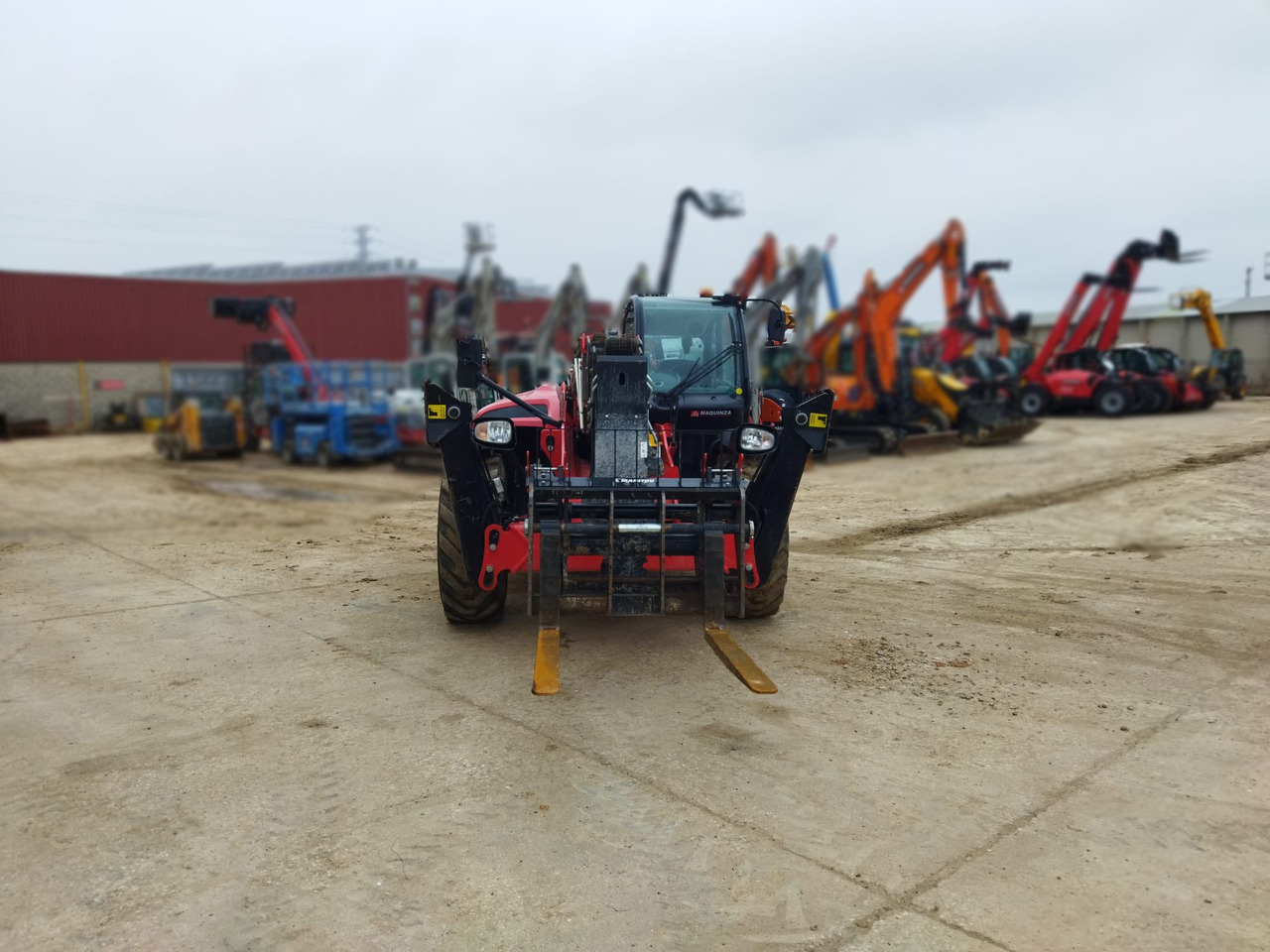 MANITOU MT1840 EASY 75D - Teleszkópos rakodó: 5 kép. MANITOU MT1840 EASY 75D - Teleszkópos rakodó: 5 kép.