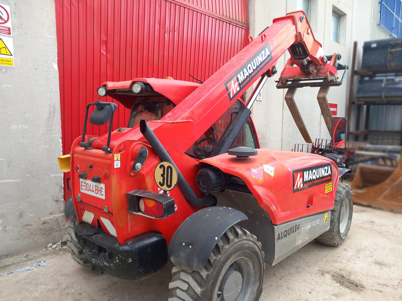 MANITOU MT625 H EASY - Teleszkópos rakodó: 3 kép. MANITOU MT625 H EASY - Teleszkópos rakodó: 3 kép.