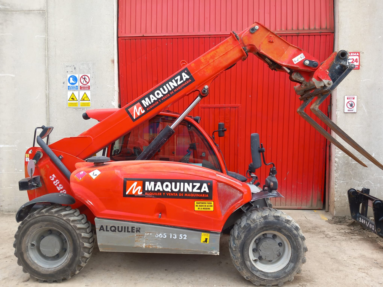 MANITOU MT625 H EASY - Teleszkópos rakodó: 4 kép. MANITOU MT625 H EASY - Teleszkópos rakodó: 4 kép.