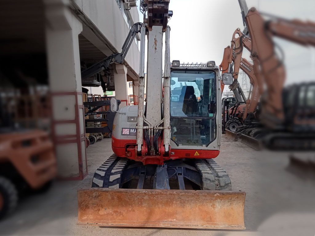 TAKEUCHI TB290 - Minikotró: 5 kép. TAKEUCHI TB290 - Minikotró: 5 kép.