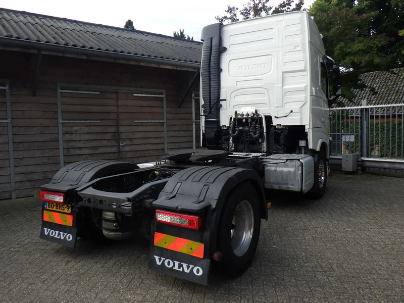 Volvo FH 13.420 Wielbasis 400 cm / 9 T vooras / Alcoa / Sper / GVW 20500 KG - Nyergesvontató: 4 kép. Volvo FH 13.420 Wielbasis 400 cm / 9 T vooras / Alcoa / Sper / GVW 20500 KG - Nyergesvontató: 4 kép.