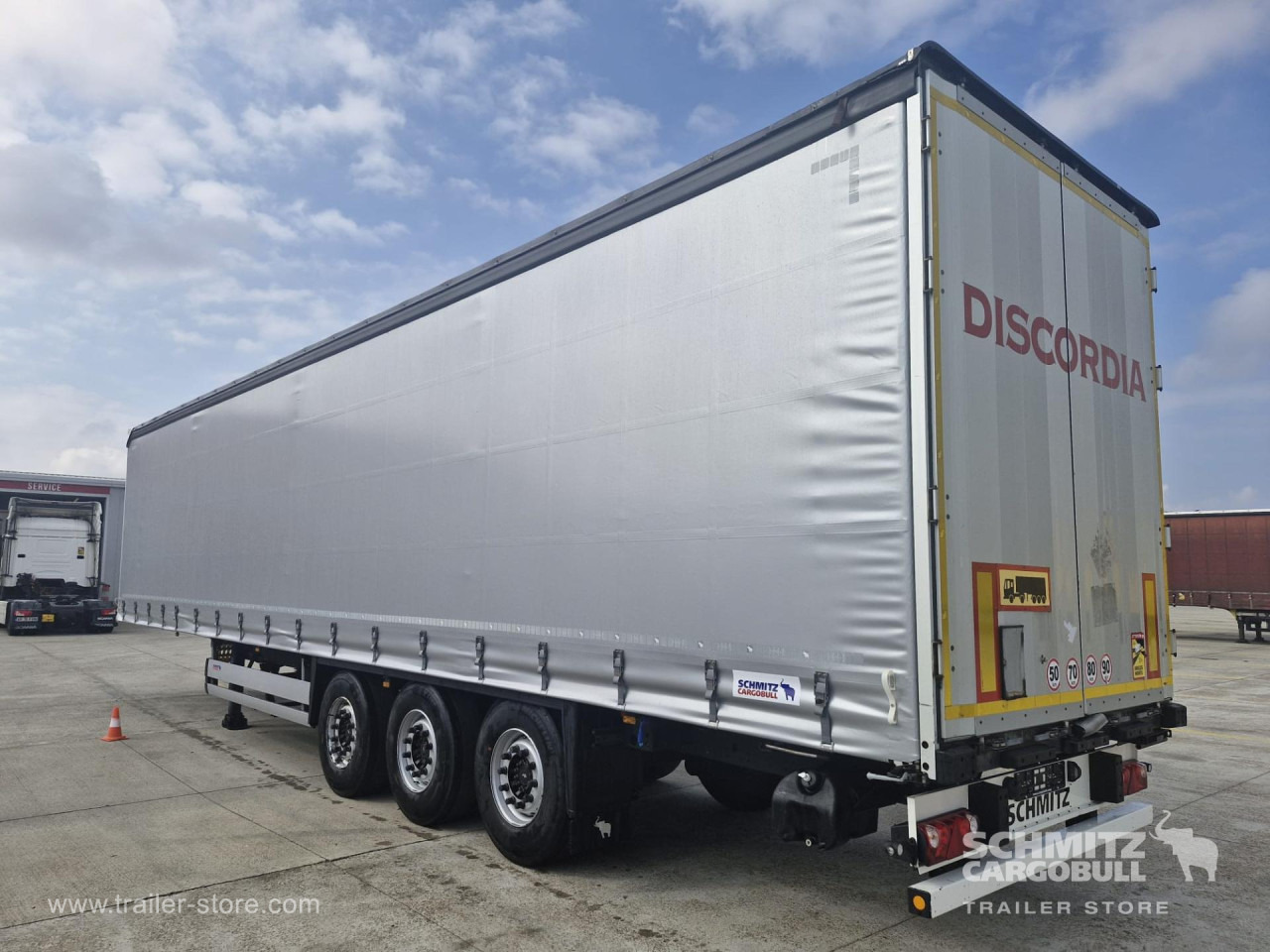 SCHMITZ Curtainsider Standard - Ponyvás félpótkocsi: 4 kép. SCHMITZ Curtainsider Standard - Ponyvás félpótkocsi: 4 kép.