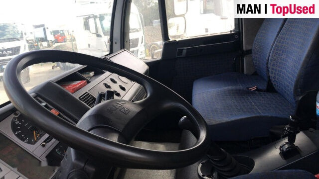 Nyergesvontató MAN LE 18.280 4X2 LL: 7 kép.