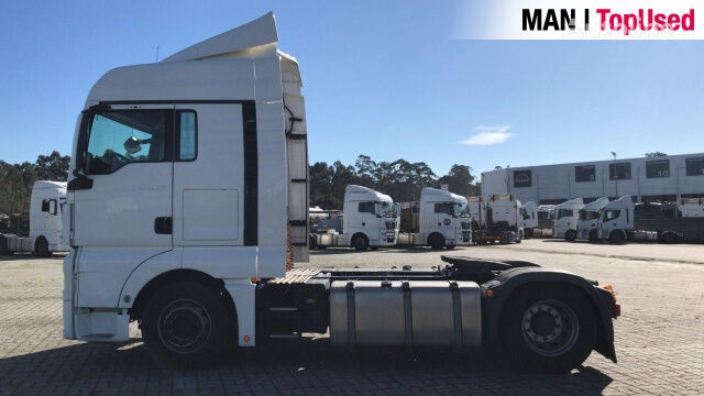MAN TGX 18.470 4X2 BLS - Nyergesvontató: 3 kép. MAN TGX 18.470 4X2 BLS - Nyergesvontató: 3 kép.