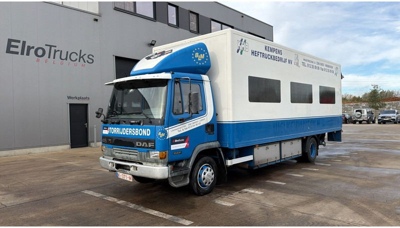 DAF 45 ATI 150 (BELGIAN TRUCK / STEEL SUSP. / LAMES / PERFECT CONDITION / LIFT) - Dobozos felépítményű teherautó: 1 kép. DAF 45 ATI 150 (BELGIAN TRUCK / STEEL SUSP. / LAMES / PERFECT CONDITION / LIFT) - Dobozos felépítményű teherautó: 1 kép.