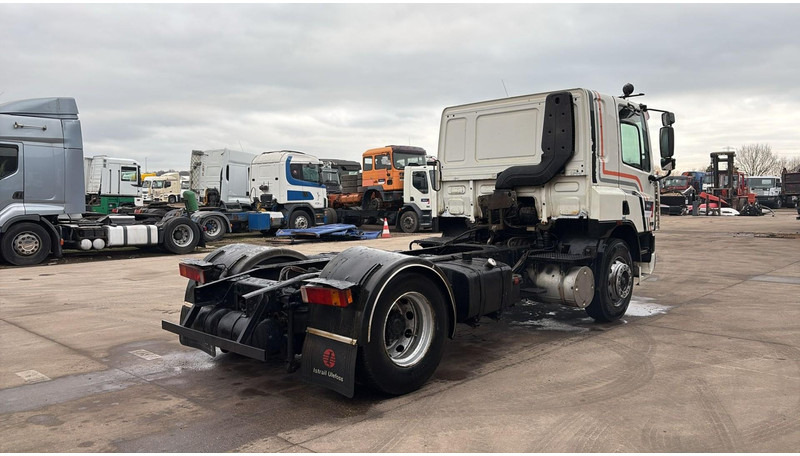 DAF 75 ATI 300 (EURO 2 / MANUAL PUMP / POMPE MANUELLE / MANUAL GEARBOX) - Alvaz teherautó: 4 kép. DAF 75 ATI 300 (EURO 2 / MANUAL PUMP / POMPE MANUELLE / MANUAL GEARBOX) - Alvaz teherautó: 4 kép.