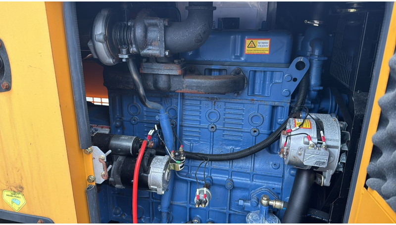 Diesel Generator Set STC-50 (NEW !!! / 62.5 KVA/ 400V / 1500 RPM / 3 PHASE / 90.3 A / 50 HZ) - Áramfejlesztő: 5 kép. Diesel Generator Set STC-50 (NEW !!! / 62.5 KVA/ 400V / 1500 RPM / 3 PHASE / 90.3 A / 50 HZ) - Áramfejlesztő: 5 kép.