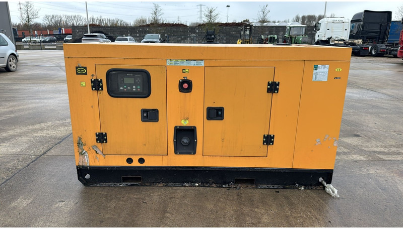 Diesel Generator Set STC-50 (NEW !!! / 62.5 KVA/ 400V / 1500 RPM / 3 PHASE / 90.3 A / 50 HZ) - Áramfejlesztő: 1 kép. Diesel Generator Set STC-50 (NEW !!! / 62.5 KVA/ 400V / 1500 RPM / 3 PHASE / 90.3 A / 50 HZ) - Áramfejlesztő: 1 kép.