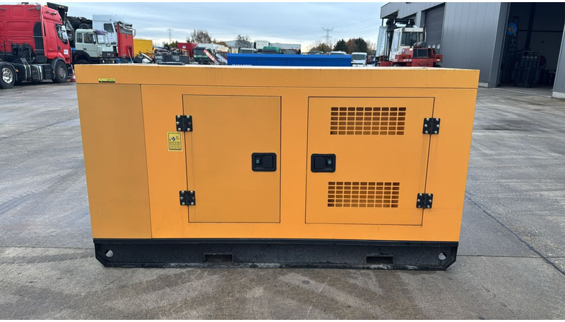 Diesel Generator Set STC-50 (NEW !!! / 62.5 KVA/ 400V / 1500 RPM / 3 PHASE / 90.3 A / 50 HZ) - Áramfejlesztő: 3 kép. Diesel Generator Set STC-50 (NEW !!! / 62.5 KVA/ 400V / 1500 RPM / 3 PHASE / 90.3 A / 50 HZ) - Áramfejlesztő: 3 kép.