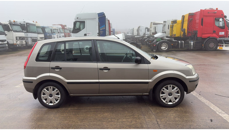Ford Fusion 1.4 TDCI (BELGIAN CAR) - Autó: 4 kép. Ford Fusion 1.4 TDCI (BELGIAN CAR) - Autó: 4 kép.