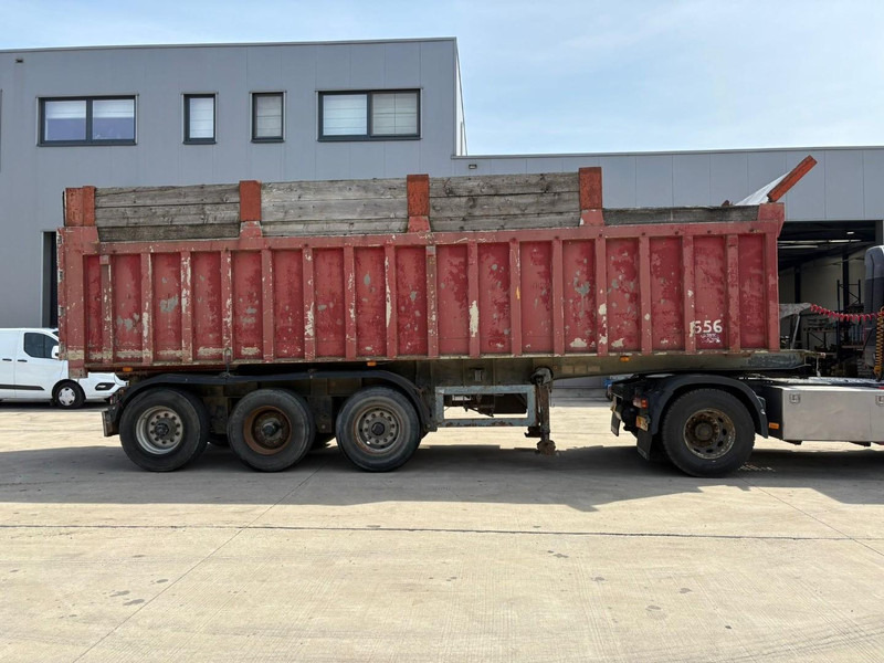 Fruehauf ONCRK22-110A (REMORQUE FRANCAIS / FRENCH TRAILER / DRUM BRAKES / FREINS TAMBOURS) - Félpótkocsi billenőplatós: 4 kép. Fruehauf ONCRK22-110A (REMORQUE FRANCAIS / FRENCH TRAILER / DRUM BRAKES / FREINS TAMBOURS) - Félpótkocsi billenőplatós: 4 kép.