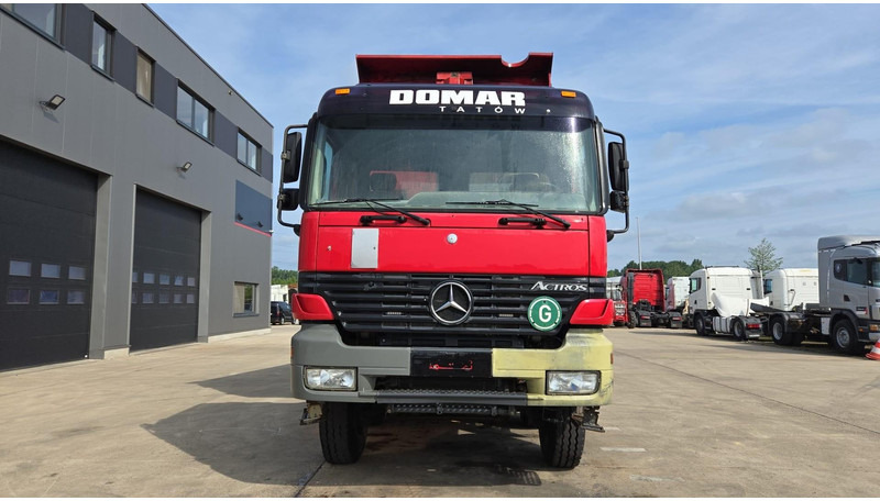 Mercedes-Benz Actros 4148 (8X8 / EPS / LAMES / GRAND PONT / V8 / COUVERTURE BENNE / GRAND BENNE !!!) - Billenőplatós teherautó: 5 kép. Mercedes-Benz Actros 4148 (8X8 / EPS / LAMES / GRAND PONT / V8 / COUVERTURE BENNE / GRAND BENNE !!!) - Billenőplatós teherautó: 5 kép.