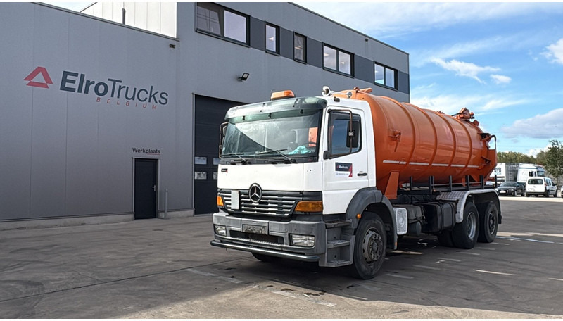 Mercedes-Benz Atego 2528 (14500L / LAMES DEVANT / 6X2 / BOITE MANUELLE) - Szippantós autó: 1 kép. Mercedes-Benz Atego 2528 (14500L / LAMES DEVANT / 6X2 / BOITE MANUELLE) - Szippantós autó: 1 kép.